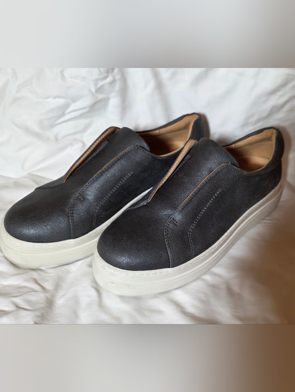 Women's Slip-On Platform Sneakers - Dark Gray